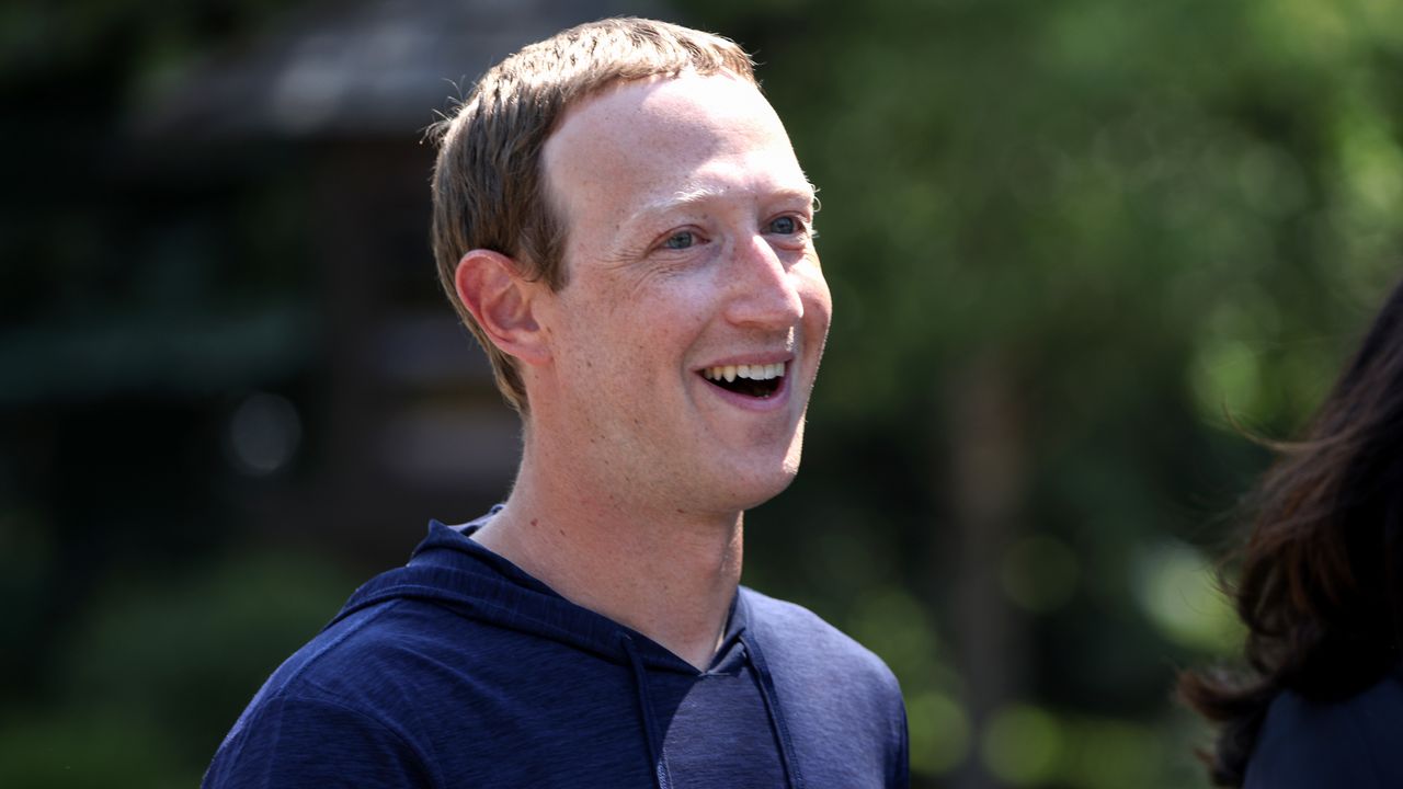 mark-zuckerberg-hawaiideki-arsalarini-genisletiyor.jpg