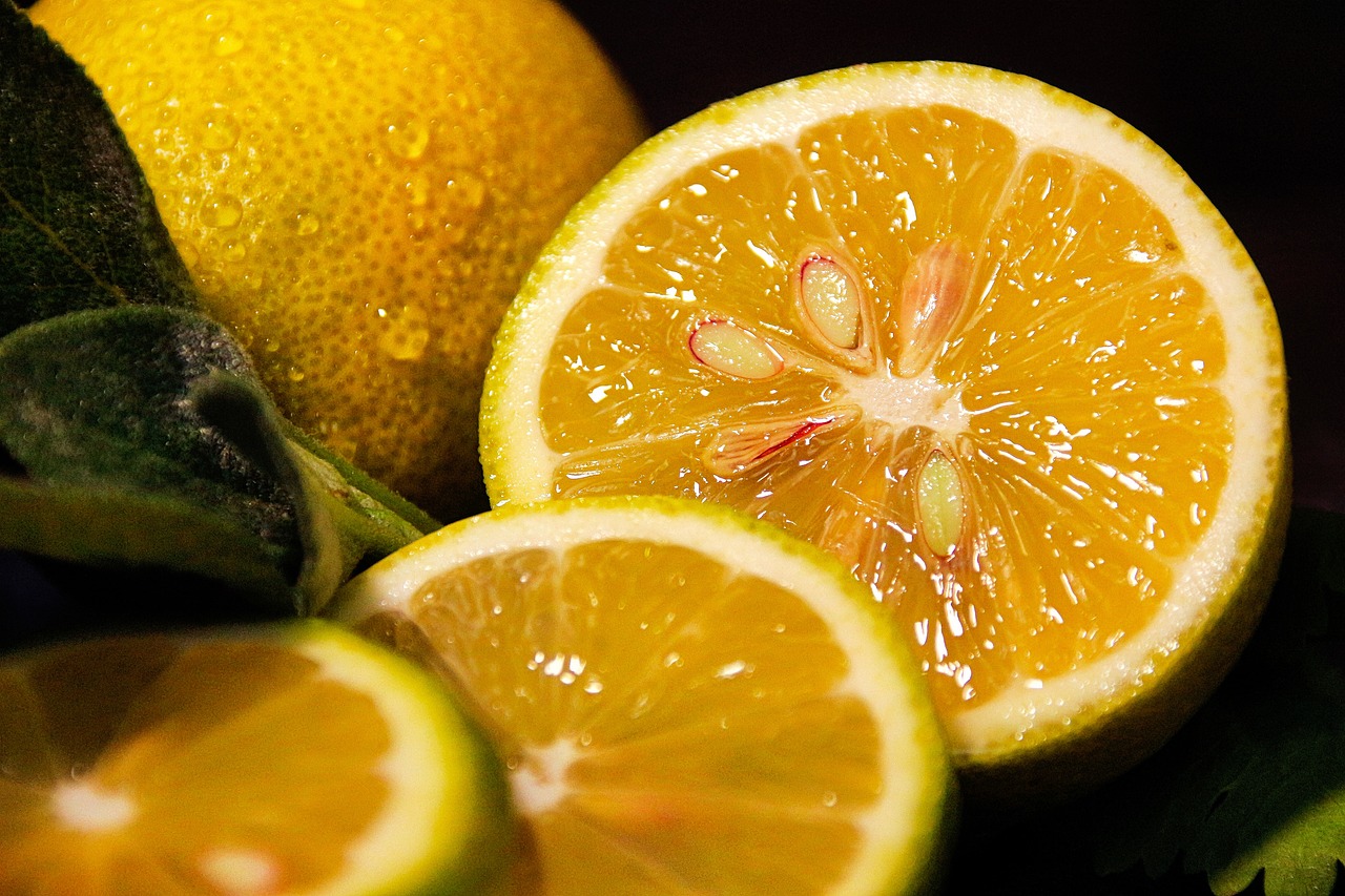 lemon-5724522-1280.jpg