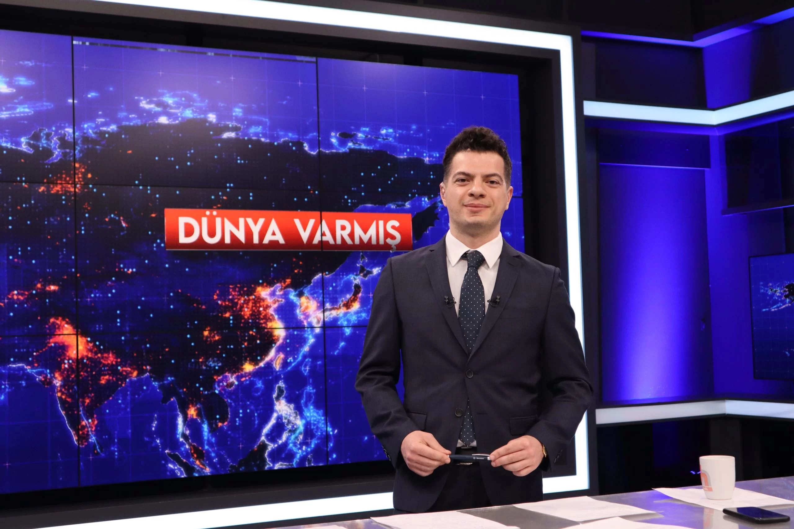 burak-tatari-dunya-varmis-halk-tv-scaled.webp
