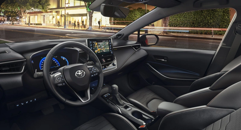 toyota-corolla-fiyatlari-adeta-dibi-lwsj.webp