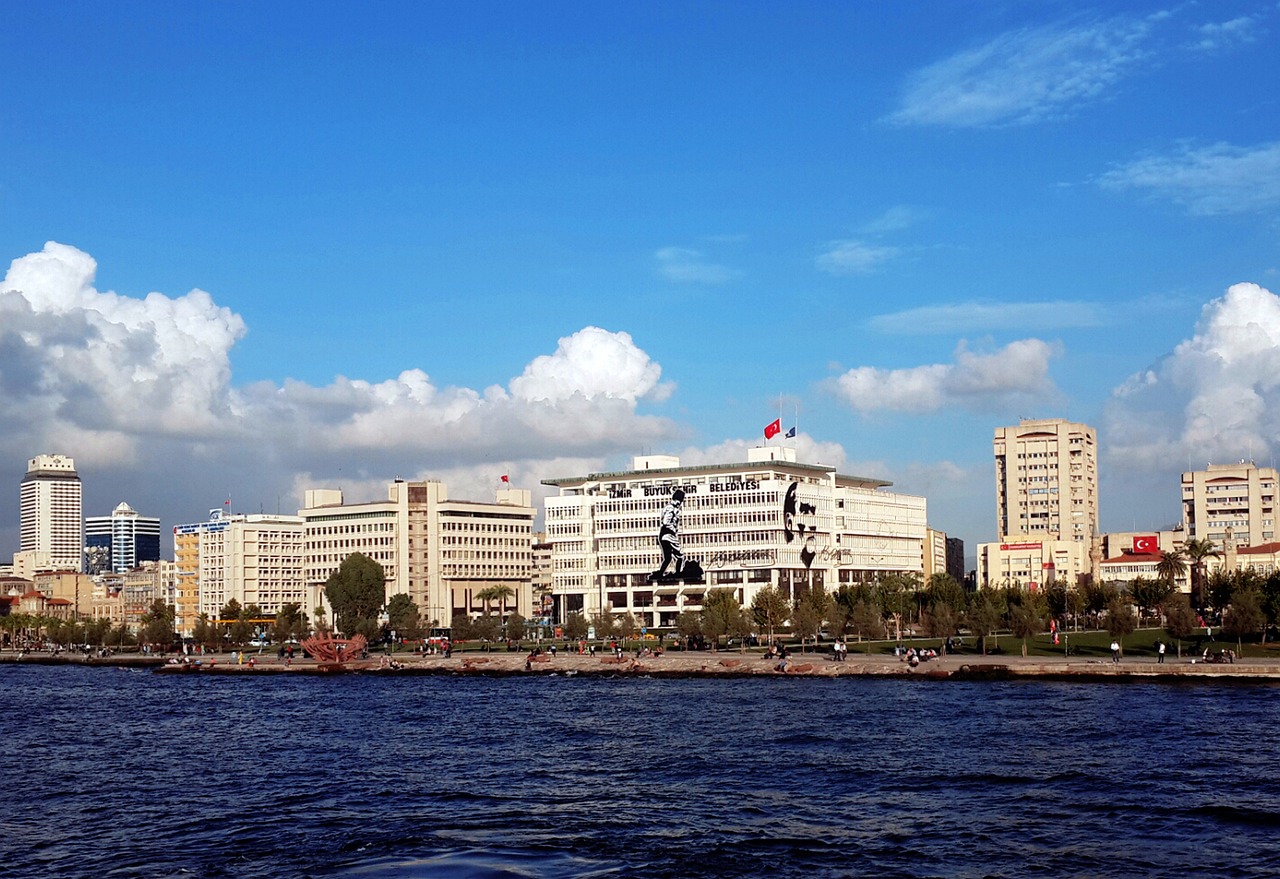 marine-984944-1280.jpg