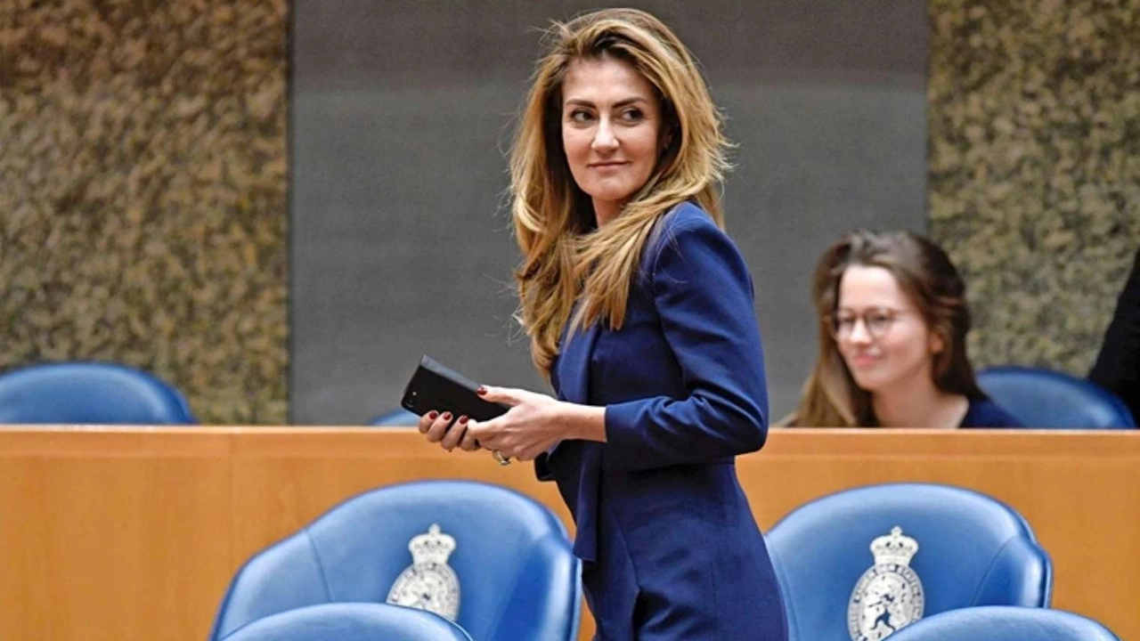 hollandanin-basbakan-adayi-dilan-yesilgoz-kimdir-dilan-yesilgoz-kac-yasinda.webp