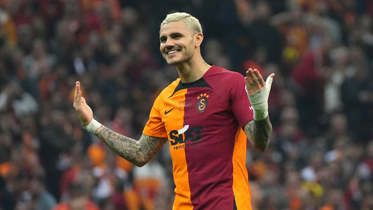 mauro-icardi-depophotos-2049054.jpg