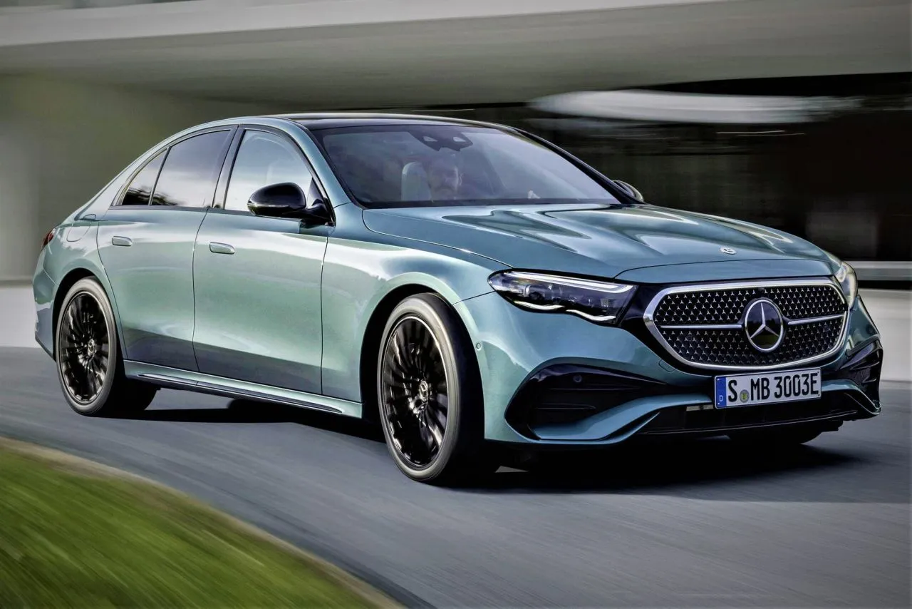 2024-mercedes-benz-3-k9oh-jpg.webp