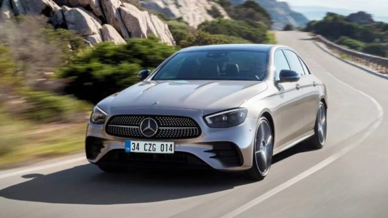yeni-mercedes-e-serisi-1280x720-4ia5-jpg.webp