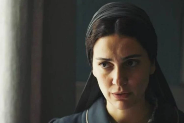 berguzar-korel-den-bursa-da-yasanan-olaya-tepki-1689778464-360-x750.webp