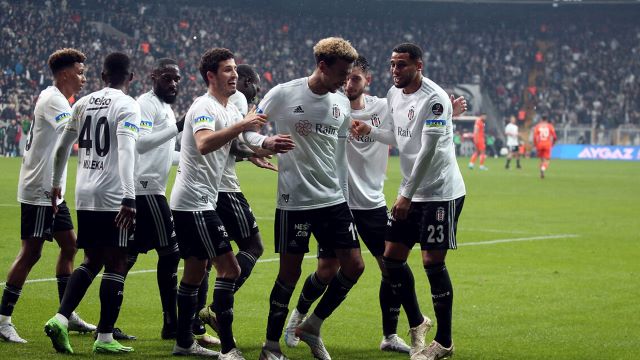 besiktas-gol-sevincibb.jpg