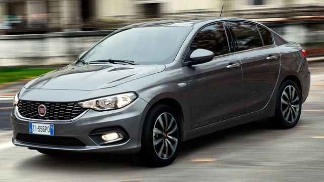 fiat-egea-modeli-icin-fiyati-degistirdi-kampanya-detaylari-verildi.jpg
