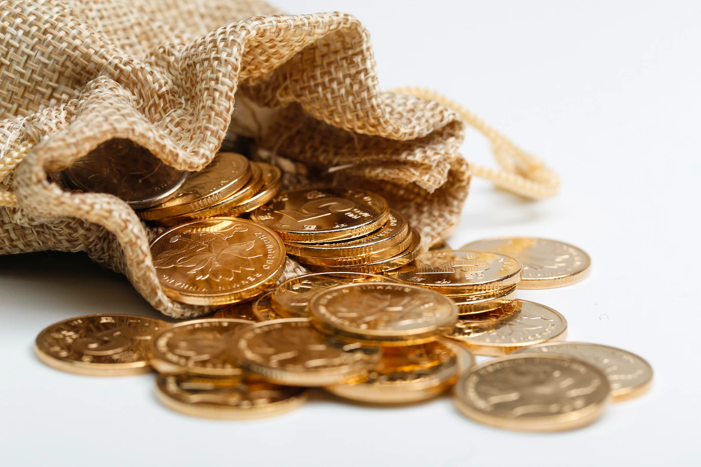golden-rmb-coins-cloth-bag-1387-860.webp