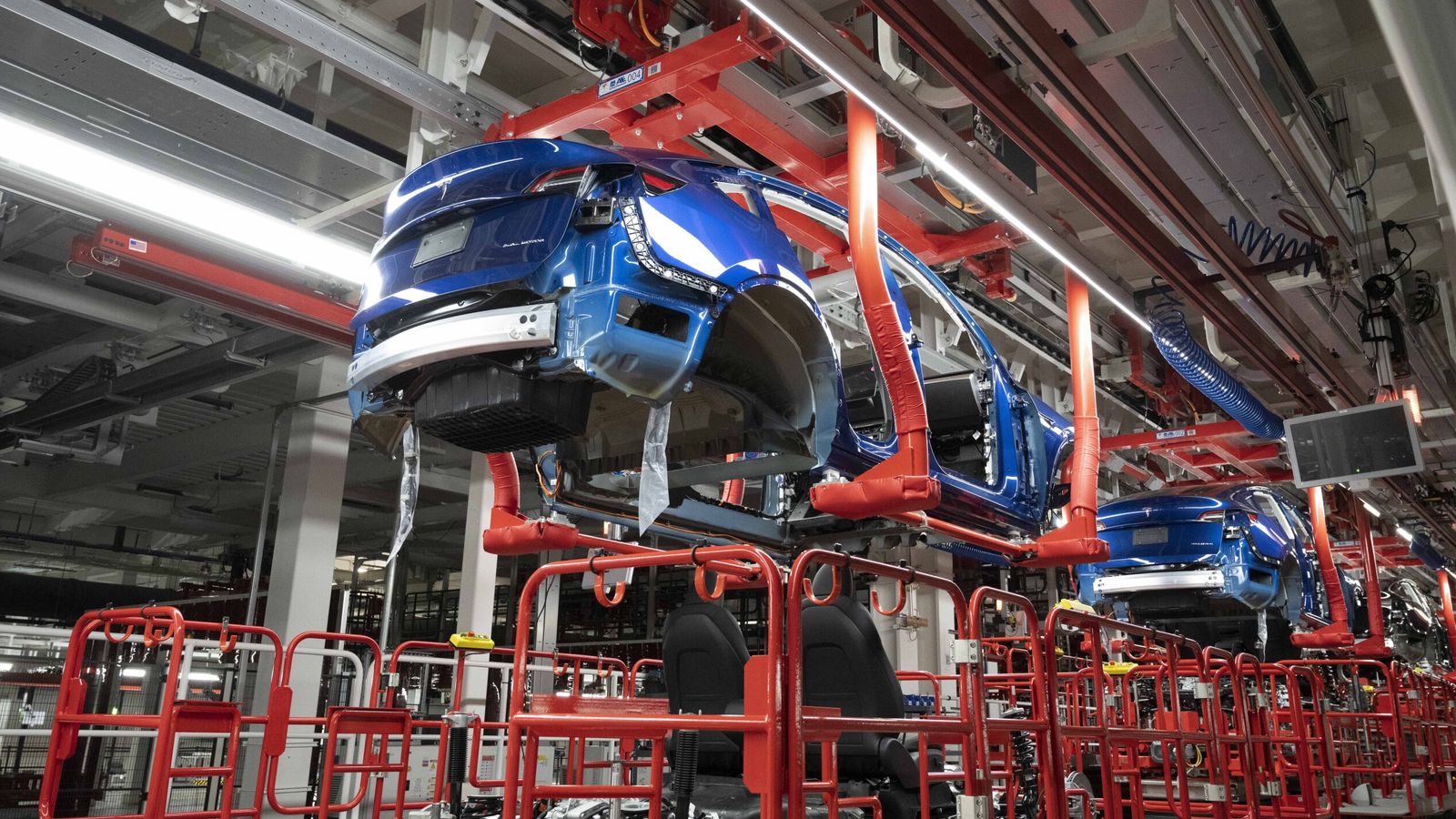 skynews-tesla-factory-gigafactory-6404984.jpg