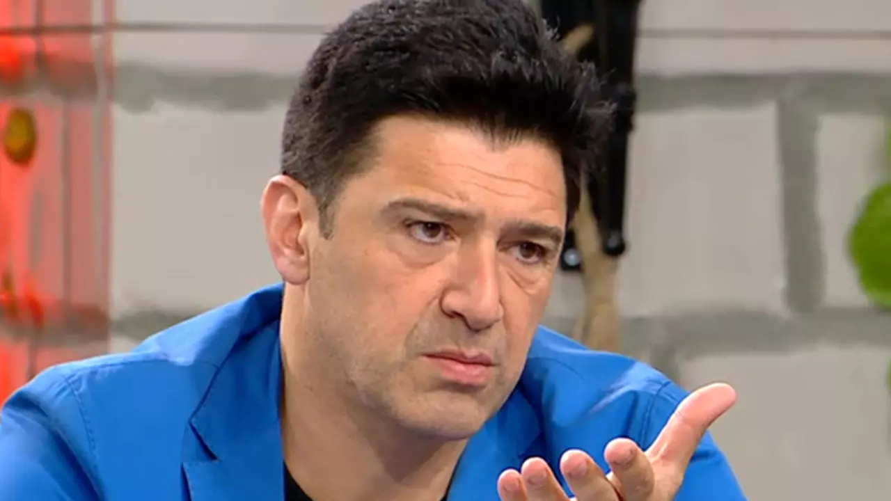 v1b2j-1669966799-7284.webp