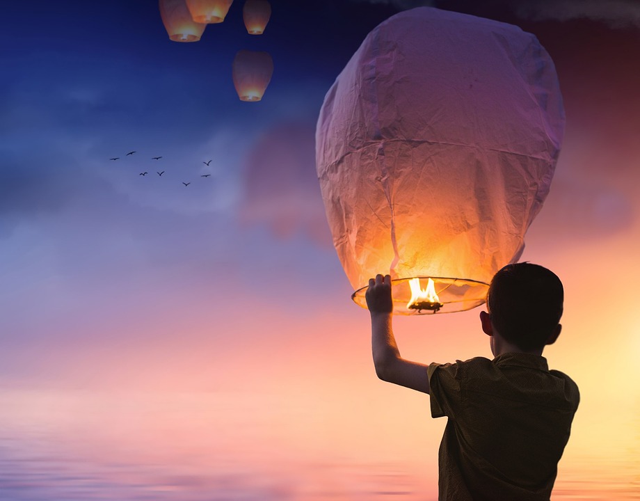 balloon-3206530-960-720.jpg