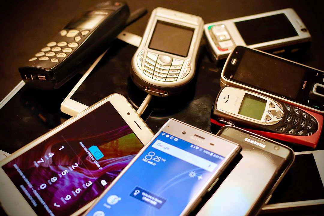 mobile-phones.jpg