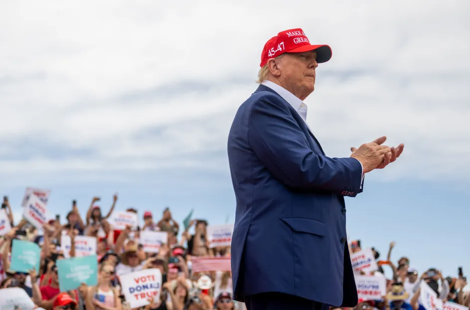 donald-trump-holds-campaign-rally-in-las-vegas-june-2024-billboard-1548.webp