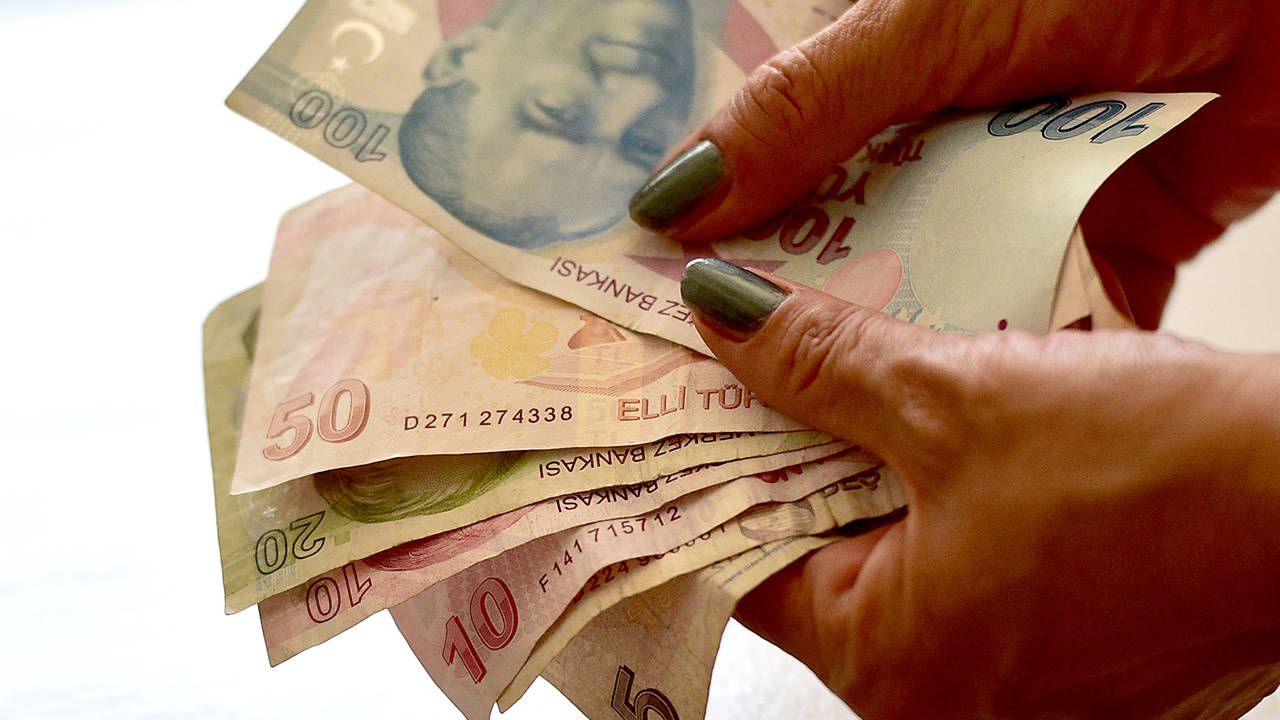 hafize-gaye-erkan-dan-aciklama-500-tl-lik-banknot-cikarilacak-mi.jpg