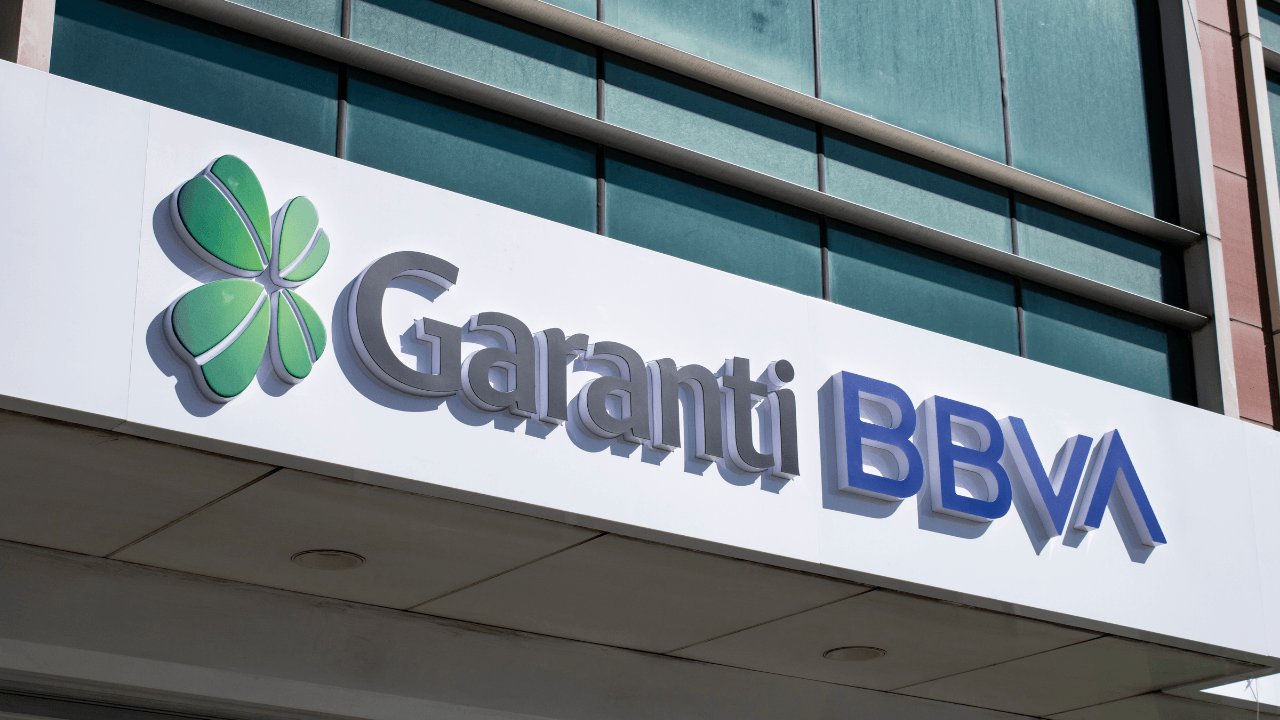 garanti-bbva-813.png