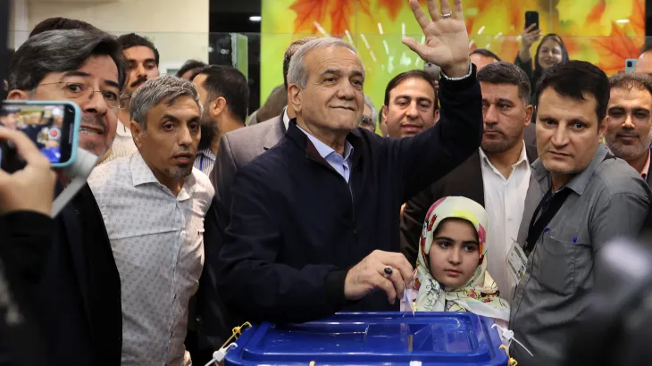 2024-06-28t074703z-1044275798-rc27k8a0raez-rtrmadp-3-iran-election-1719566420.webp