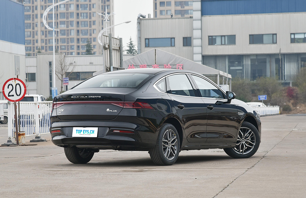 q230530-3.jpg
