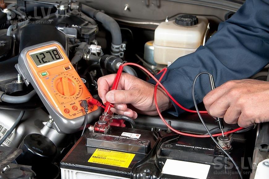 transport-service-centers-and-checkup-cars-electricy-repair-and-regulation-3-182-800.jpg