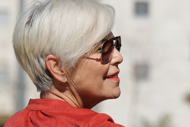woman-3972560-640.jpg