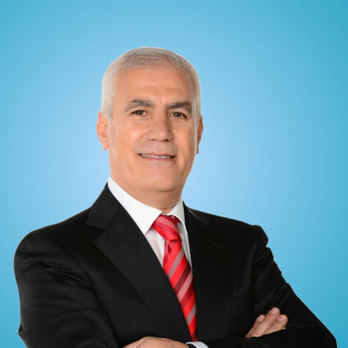 mustafa-bozbey.jpg