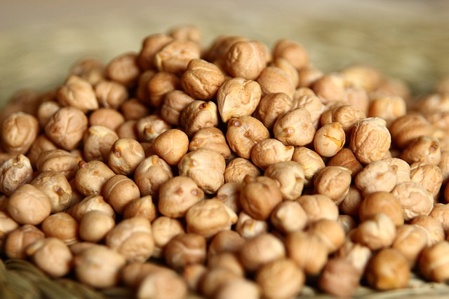 chickpeas-3663027-640.jpg