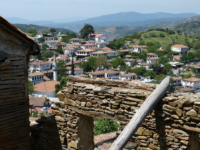 sirince-213797-640.jpg