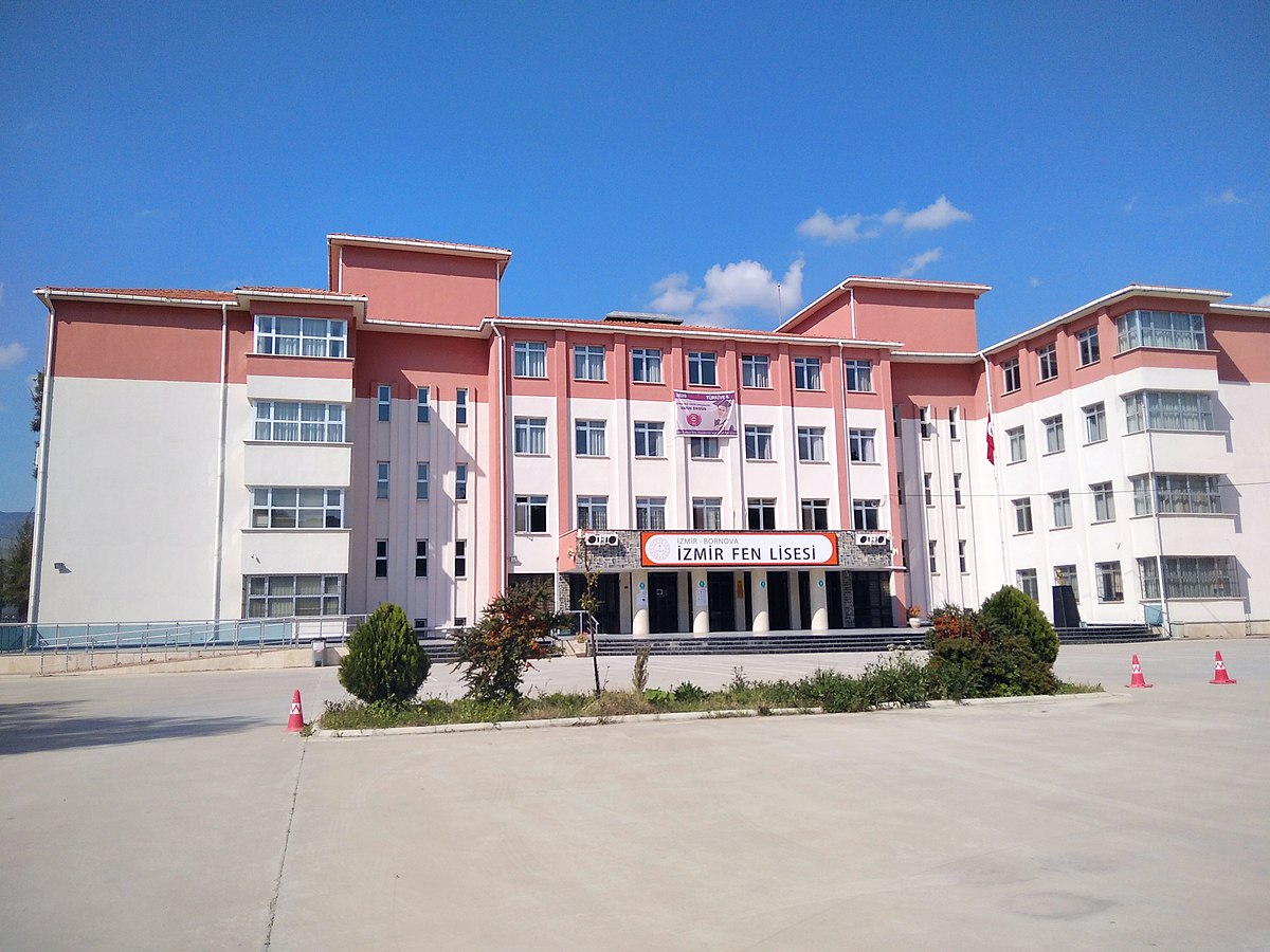 izmir-fen-lisesi.jpg