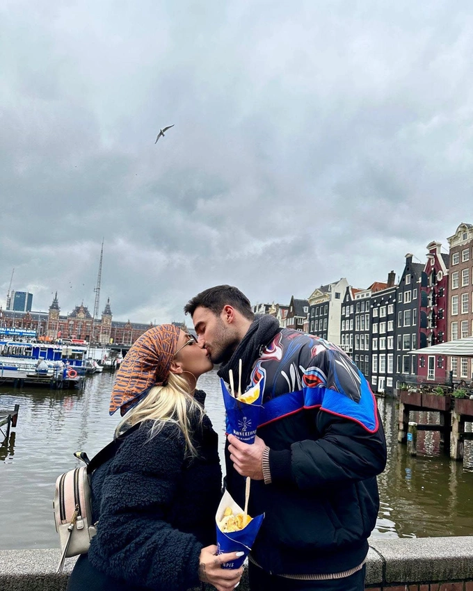 2023-02-27-21-09-43-0-w1z3-pjhx.webp
