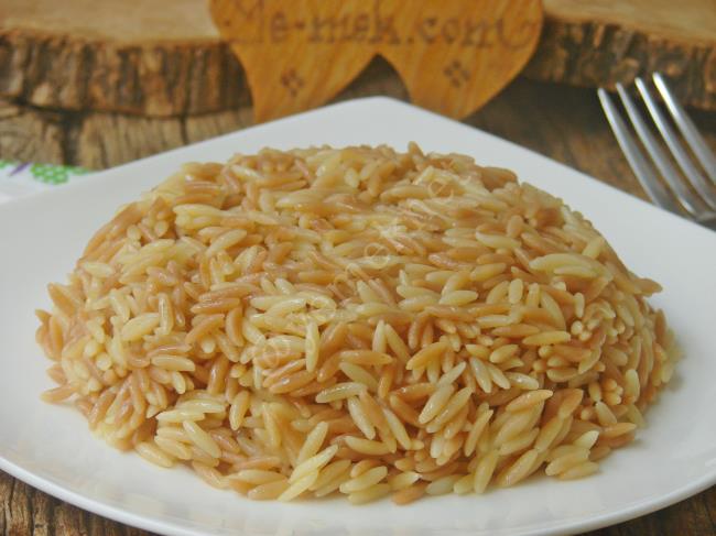 arpa-sehriyeli-pilav-resimli-yemek-tarifi9.jpg