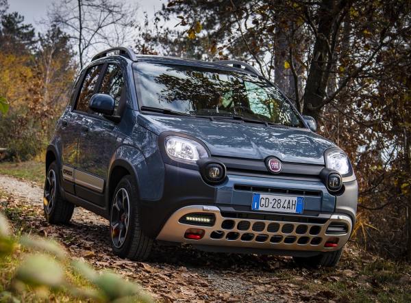 fiat-panda-cross-hybrid.jpg