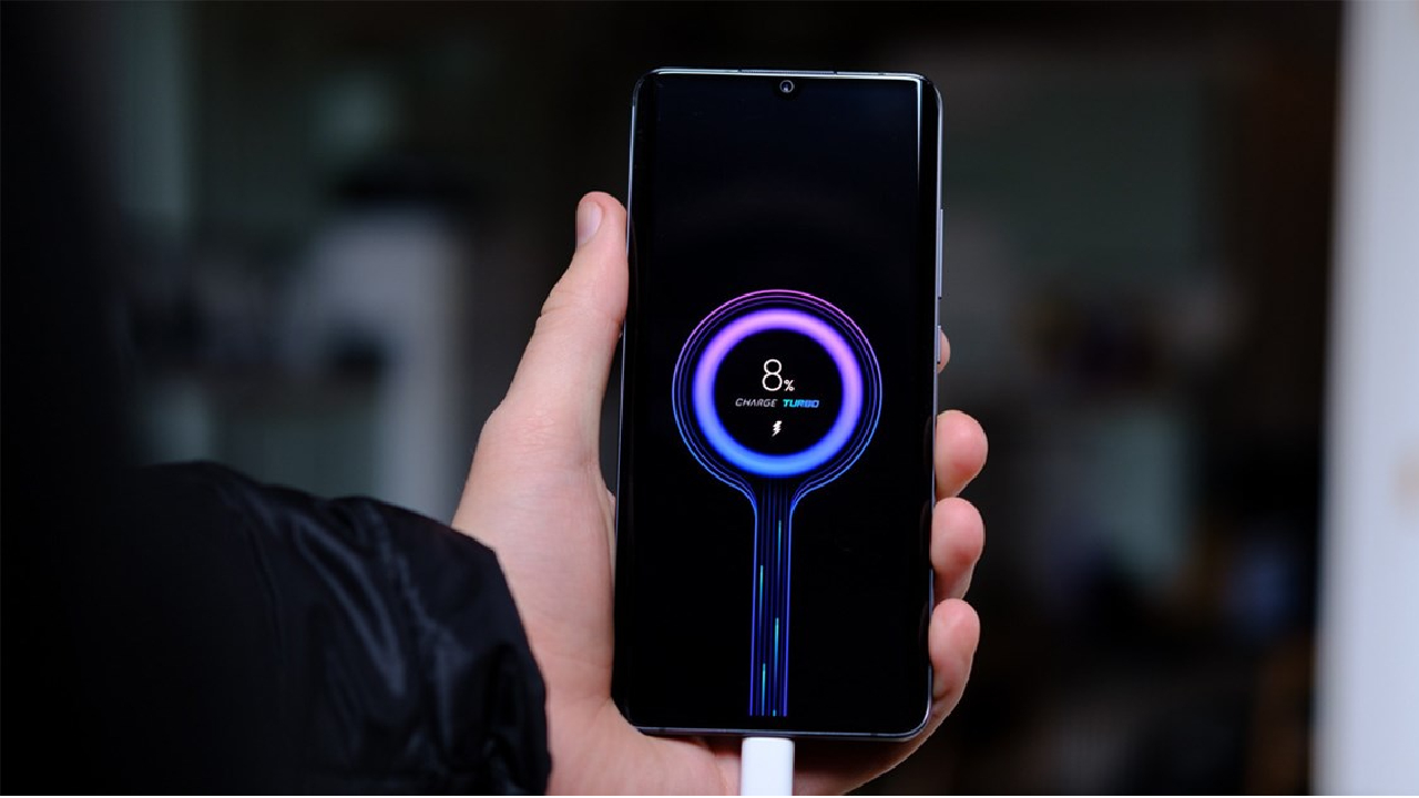 xiaomi-210w-hizli-sarj-ile-8-dakikada-tam-dolum.jpg
