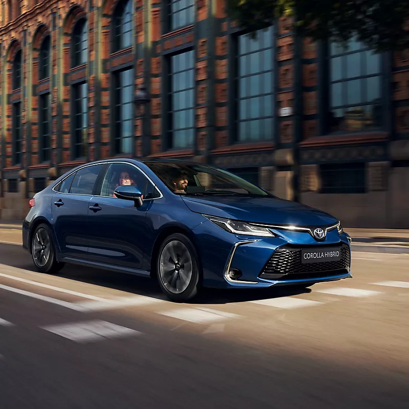 corolla-3200x1800-small-landscape.webp