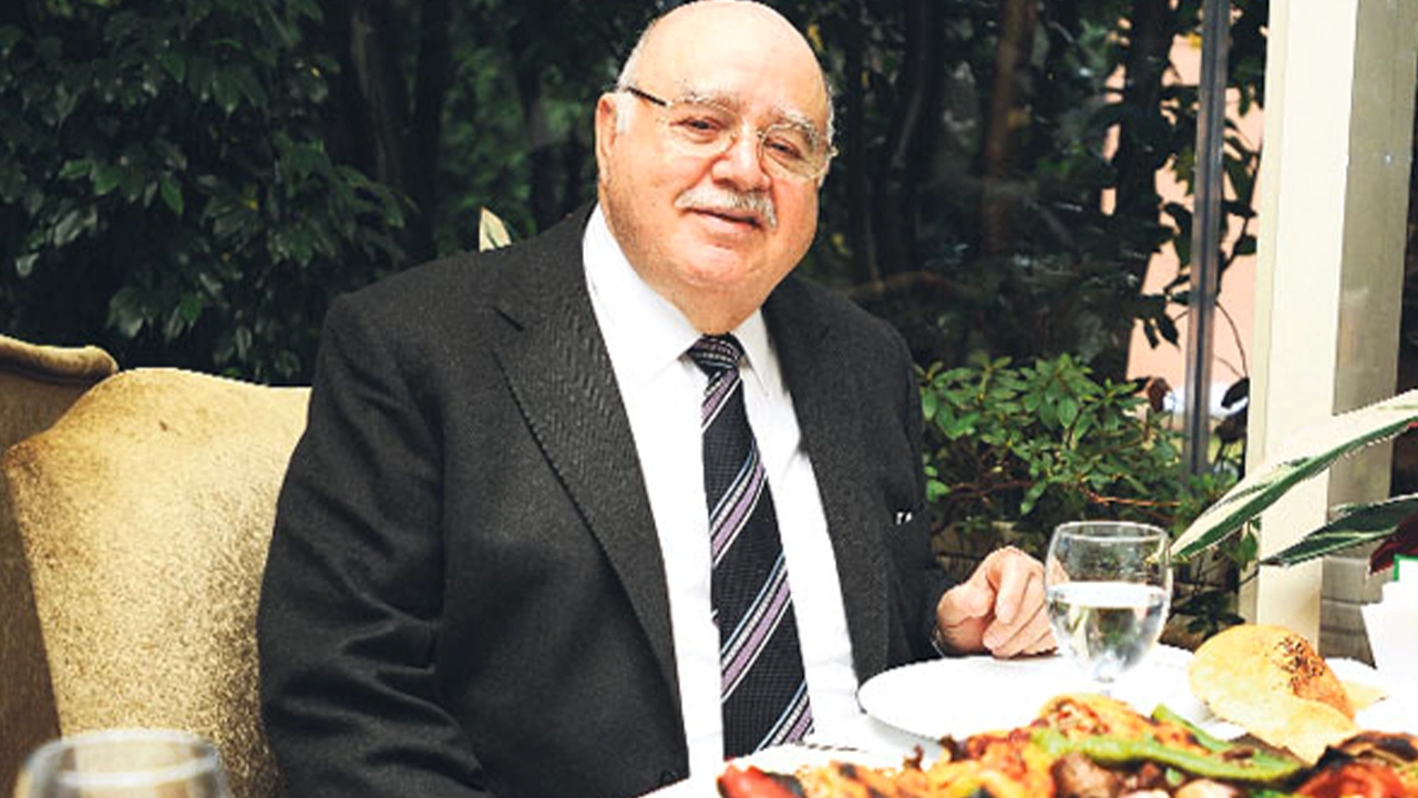 develi-restoranlarinin-kurucusu-arif-develi-hayatini-kaybetti-bcjp.webp