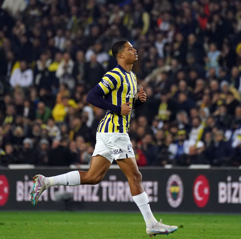fenerbahcede-ali-koc-ve-jorge-jesus-arasinda-buyuk-gerilim-oosterwolde-1683738600839.jpg