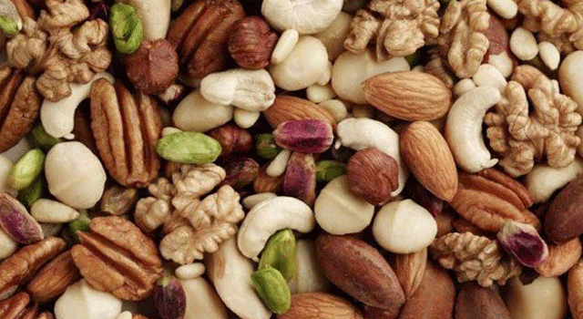 kuruyemisler-ve-tohumlar-doganin-saglik-hazinesi-1718451081.gif