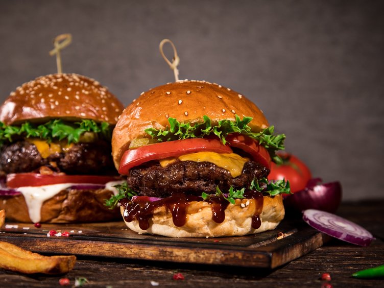 0x0-bakanliktan-hamburger-ve-doner-karari-menulerde-yeni-donem-1732092971282.jpg