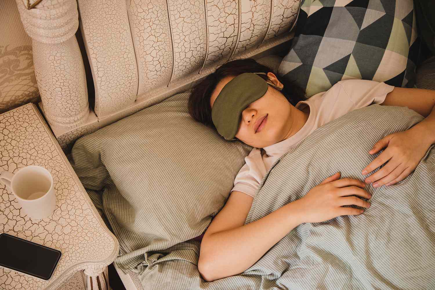 sleep-gettyimages-1322786038-529af387d4e04f3eb85fbadb725dfe2f.jpg