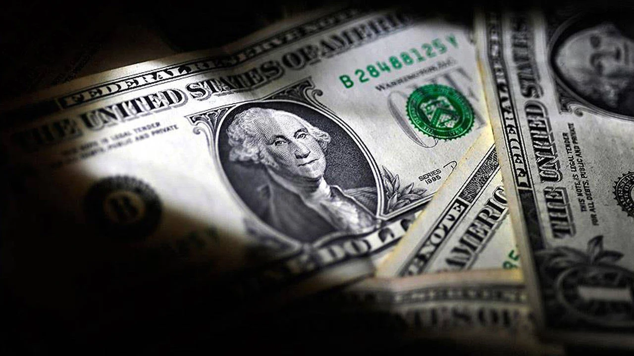 piyasada-sahte-dolar-panigi-doviz-burolari-alim-satimi-durdurdu.webp