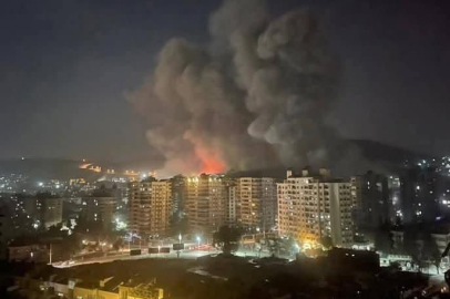 israil-kamisli-havalimani-ni-vurdu-nusaybin-den-gorulen-yukselen-alevler-tum-dikkatleri-uzerine-cekti-1733813054-690-small.jpg