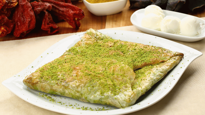 katmer-tatlisi-tarifi-nasil-yapilir-ve-hangi-yoreye-aittir.webp