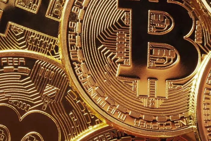 chinas-oudste-tech-blog-gaat-bitcoin-accepteren-om-praktisch-gebruik-te-tonen.webp
