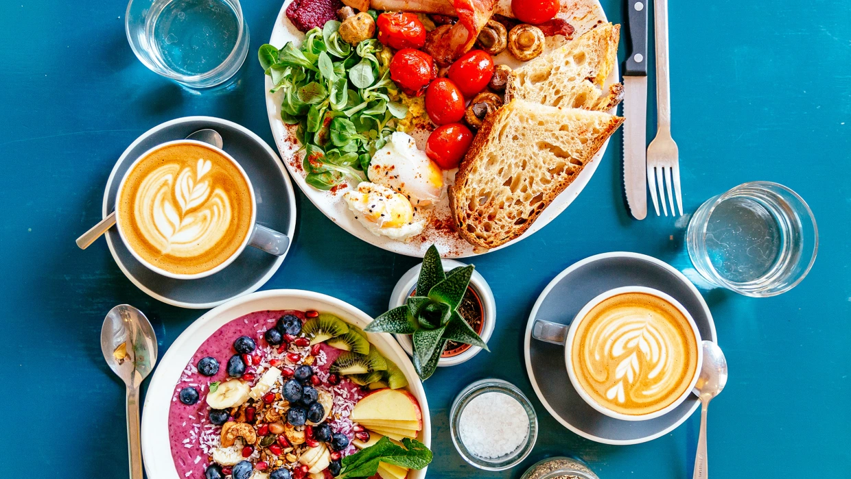 best-breakfast-main-zz-240513-c88596.webp