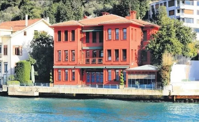 abdulgaffar-karacadag-yalisi-vanikoy-jpg.webp