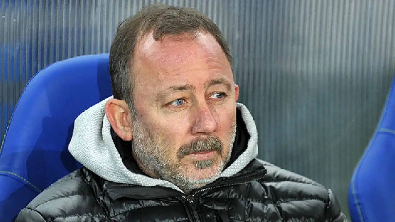 besiktas-ta-sergen-yalcin-icin-1733071076-giyxm1-jpg.webp
