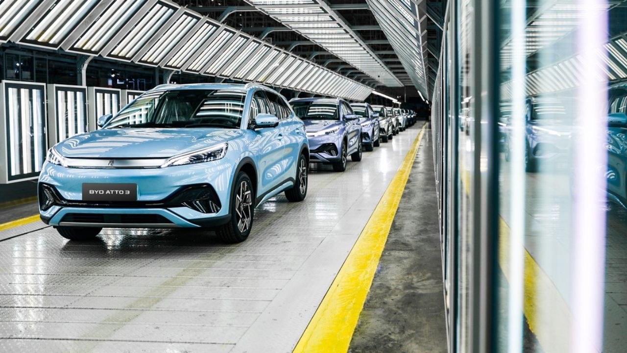 byd-turkiyeye-geliyor-iste-turkiyede-satilacak-elektrikli-arac-modelleri-ve-tahmini-fiyatlari-17284130818880.jpg