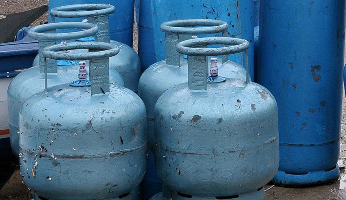 zamli-tup-fiyatlari-2023-12-kg-mutfak-tupu-ne-kadar-iste-aygaz-ipragaz-bizim-gaz-guncel-tup-fiyatlari.jpg