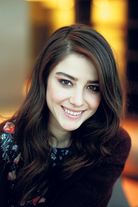 ozge-gurel-201788161330.jpg