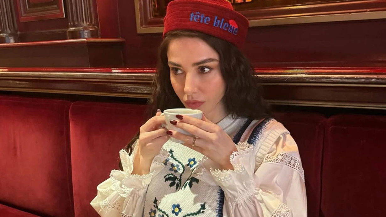 siyah-berenin-yildizi-ozge-gurel-talihsiz-bir-kaza-gecirdi-tewk.webp