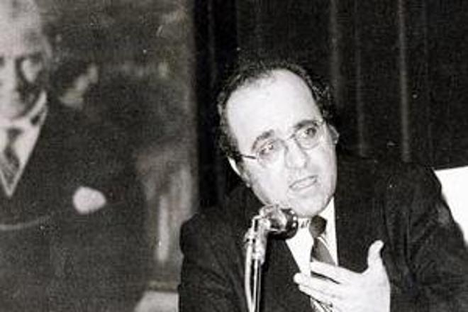 ugur-mumcu-olumunun-22-yilinda-aniliyor.jpg